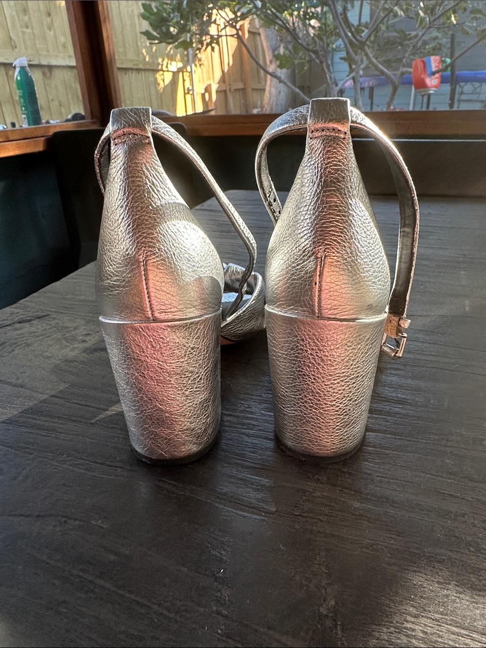 Rebecca Minkoff Silver Metallic Leather Knotted Block Heel Sandals 7.5 - Picture 6 of 8